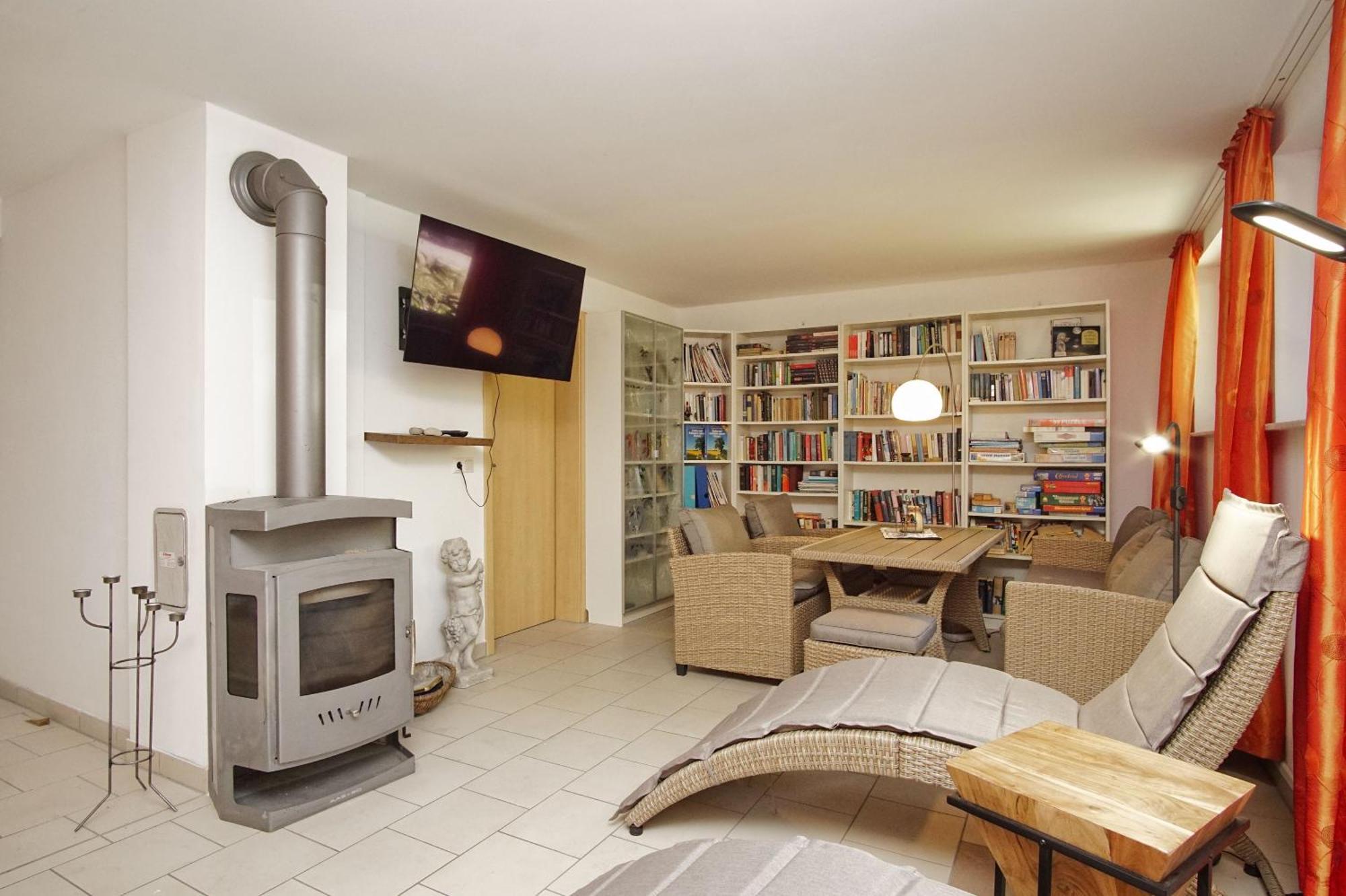 Moderne Fewo Nr 4 Mit Balkon, Sauna Im Haus, Garten - Ferienwohnungen Am Wald Klein Gelm Exteriér fotografie